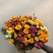 35 кустовых роз в корзине
