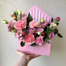 11 пылких роз