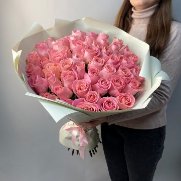 Букет из 51 коралловой розы